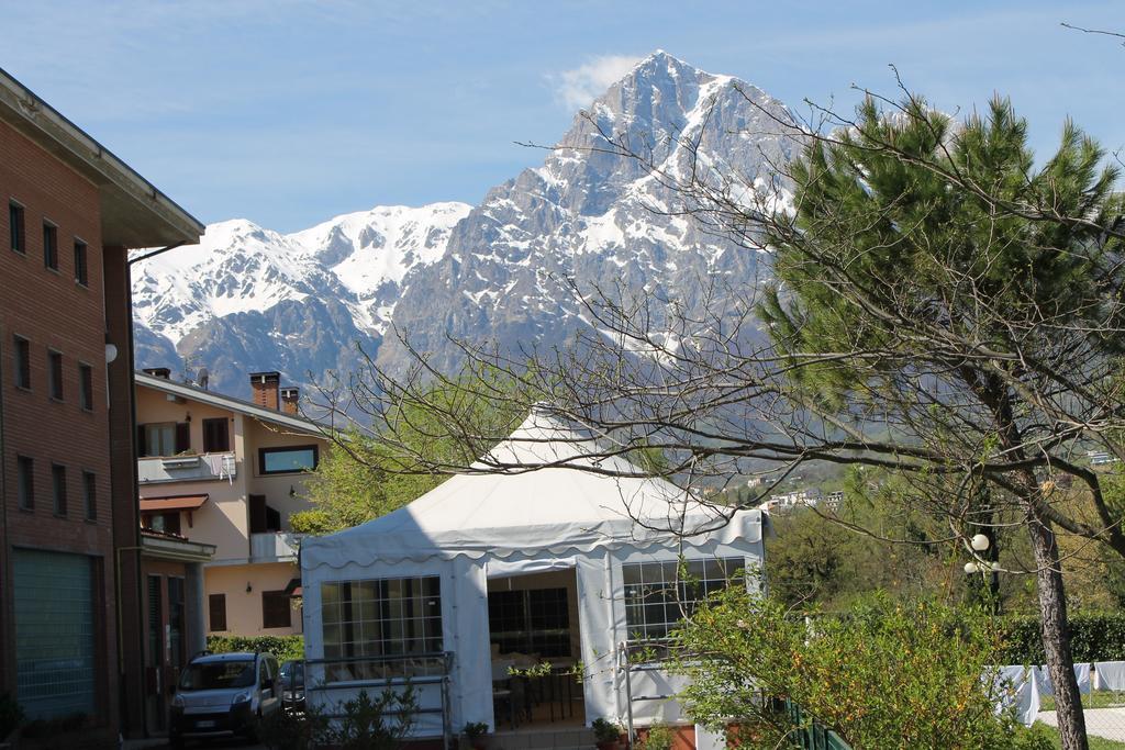 Residence La Piscina Isola del Gran Sasso d'Italia Luaran gambar