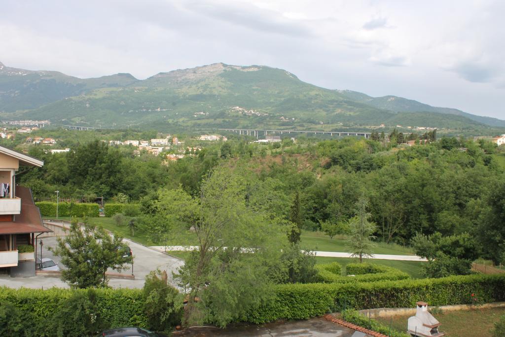 Residence La Piscina Isola del Gran Sasso d'Italia Luaran gambar