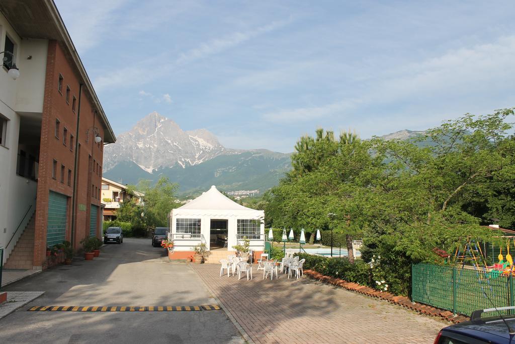 Residence La Piscina Isola del Gran Sasso d'Italia Luaran gambar