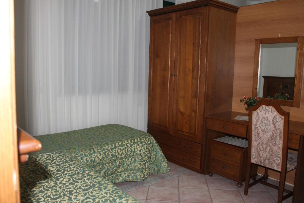Residence La Piscina Isola del Gran Sasso d'Italia Luaran gambar