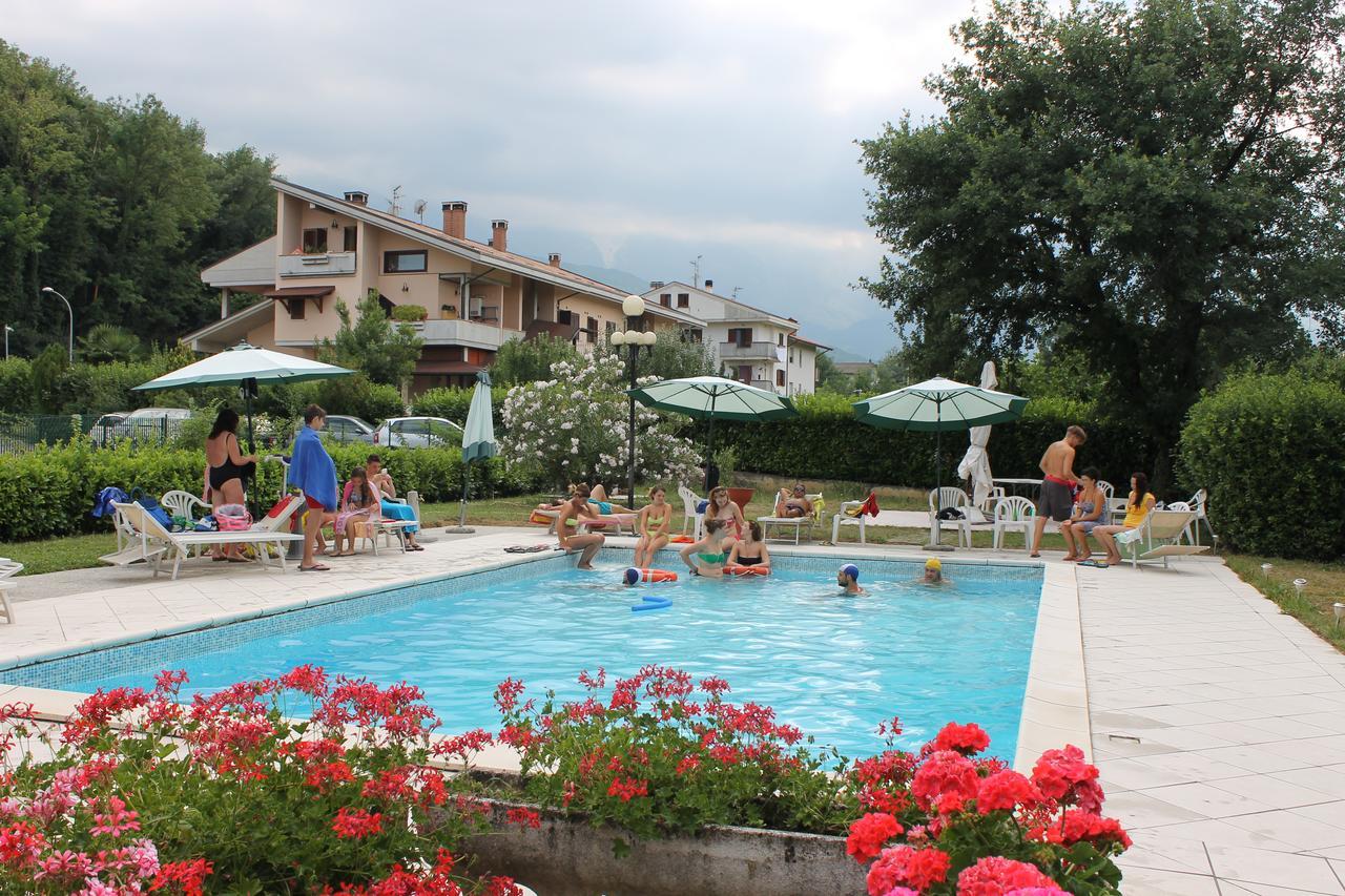 Residence La Piscina Isola del Gran Sasso d'Italia Luaran gambar